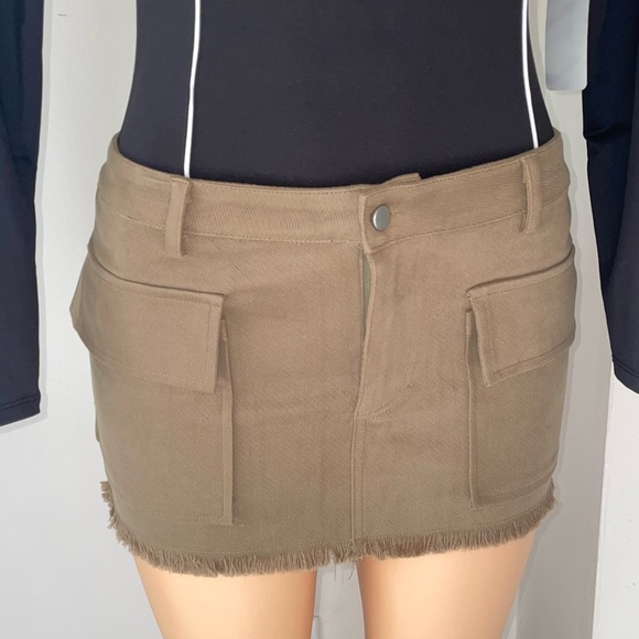 NWT STEVE MADDEN MINI SKIRT SIZE M - Picture 5 of 13